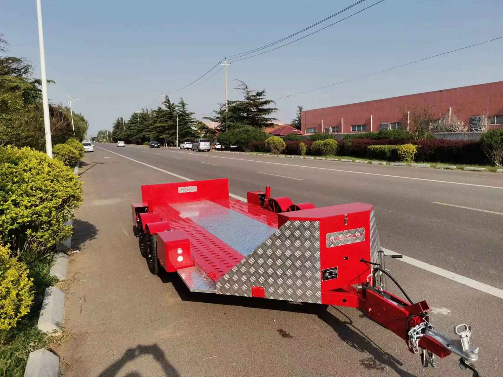 Remorque à pont rabattable