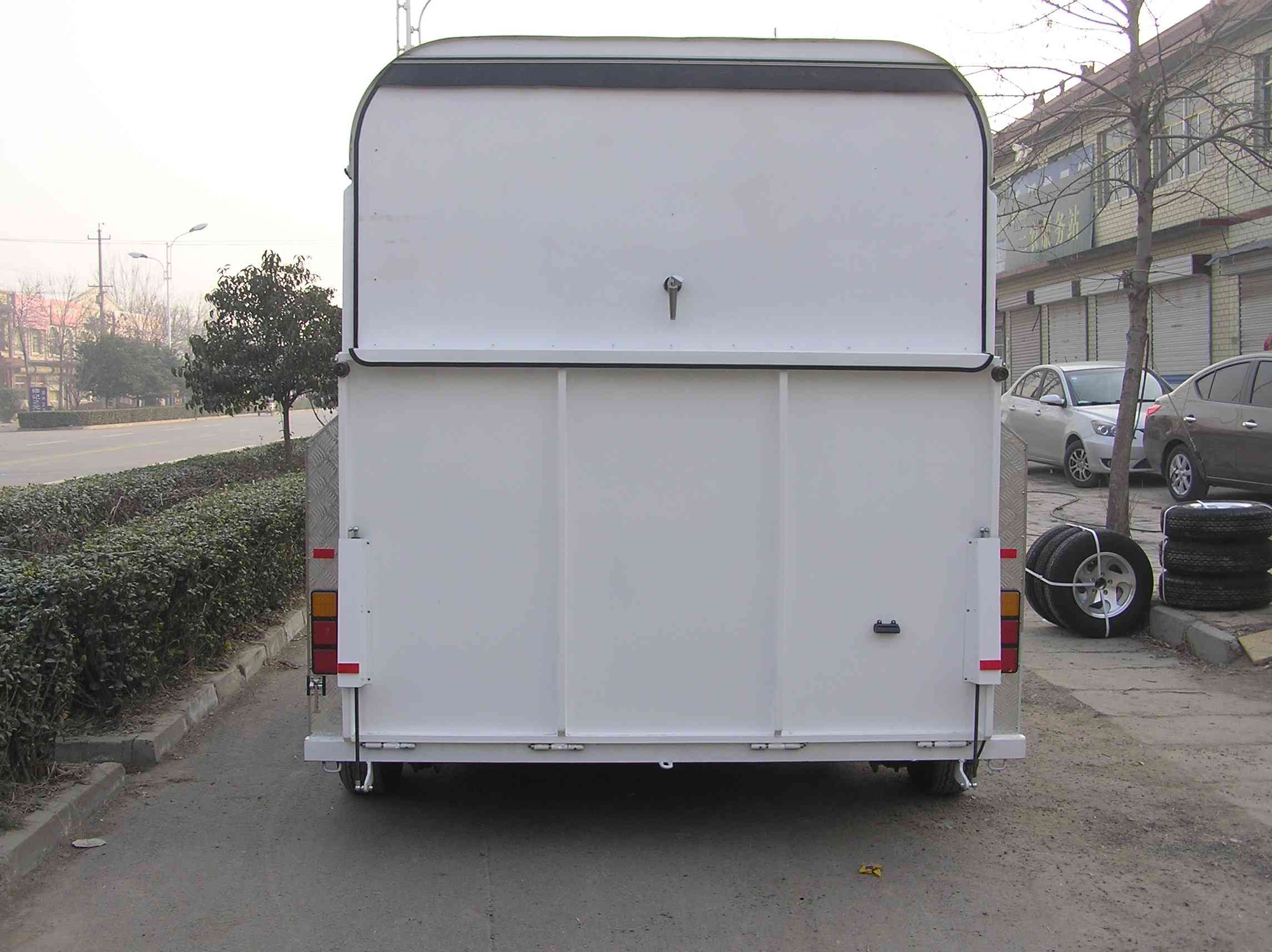 Flotteur à charge angulaire pour 2 chevaux