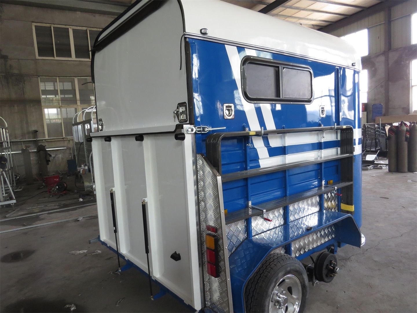 Flotteur de type standard pour 2 chevaux