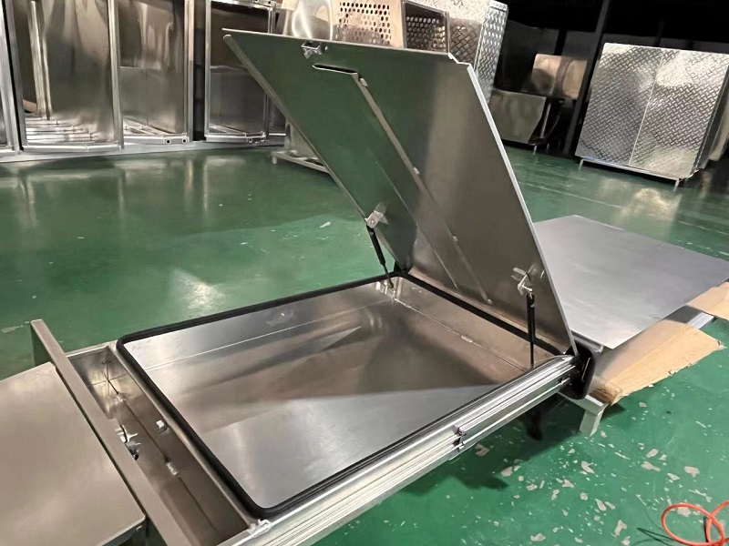 Accessoires pour auvents de camion compacts