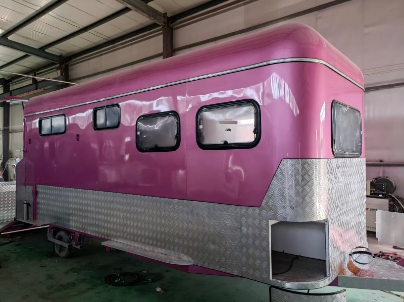 Flotteur de cheval avant carré personnalisé