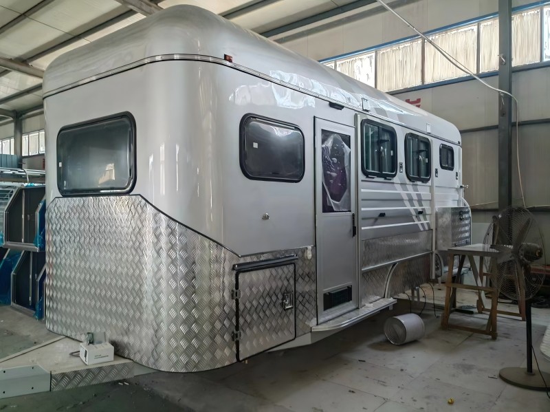 Flotteur de cheval avant carré personnalisé