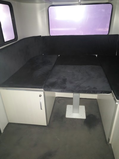 Flotteur de cheval avant carré personnalisé