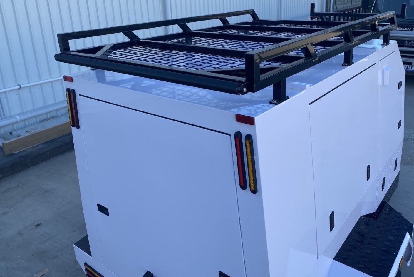 Grande remorque commerciale à un essieu