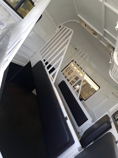 Remorque à chevaux à charge angulaire standard de type 2 chevaux