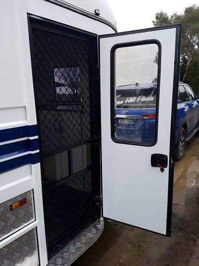 Remorque à chevaux à charge angulaire standard de type 2 chevaux