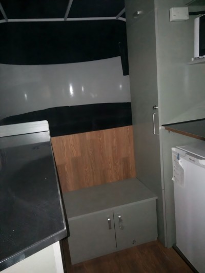 remorque à chevaux à devant carré sur mesure remorque à chevaux à devant carré sur mesure